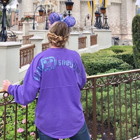 NEW Walt Disney World 2019 Purple Potion Spirit Jersey Sweater Shirt Sz S RARE - Picture 2 of 13